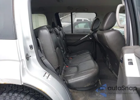 2012 Nissan Pathfinder Silver from USA, damaged, VIN 5N1AR1NB1CC601457